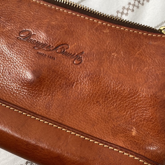 Dooney & Bourke small leather clutch handbag - Picture 9 of 9